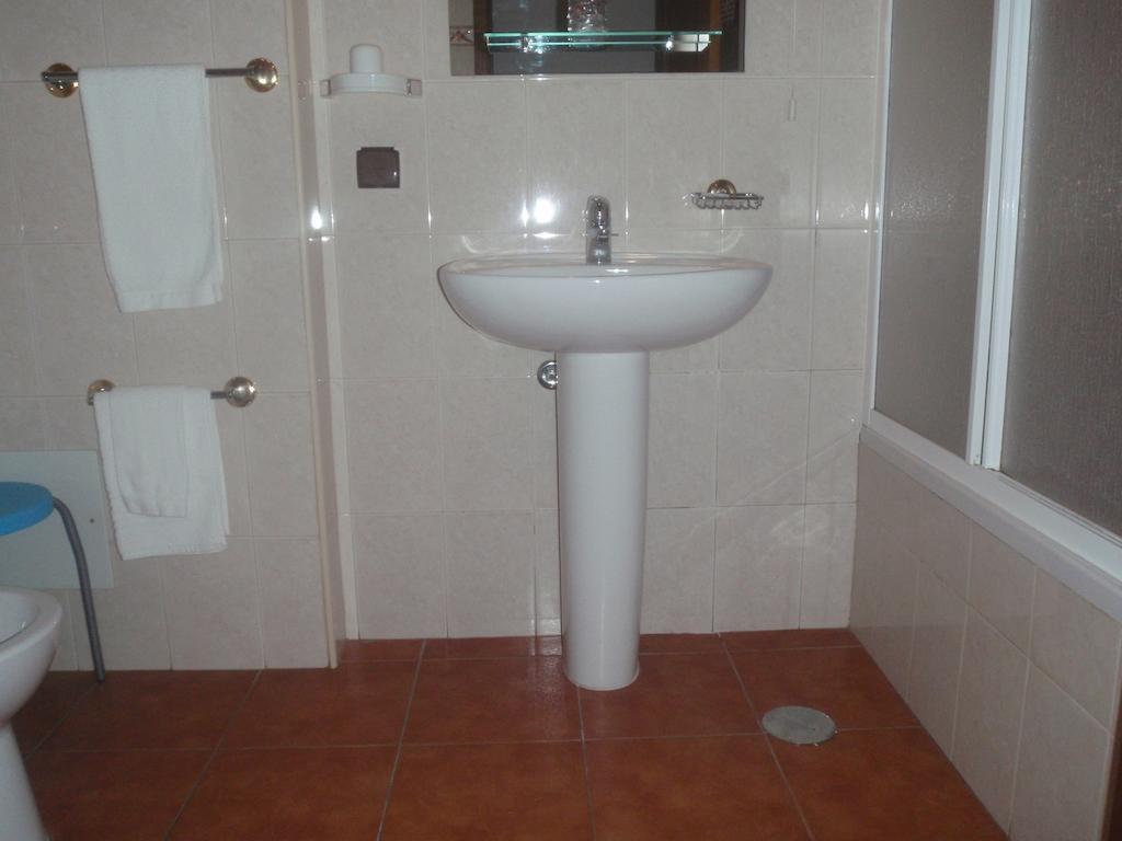 Hotel Romba Ourique Rum bild
