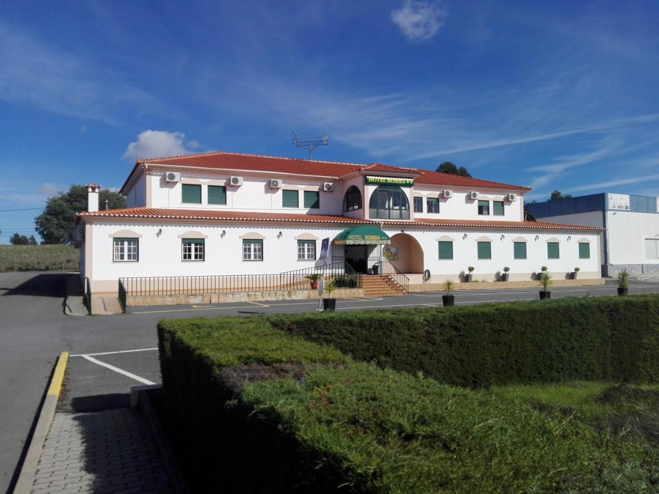 Hotel Romba Ourique Exteriör bild