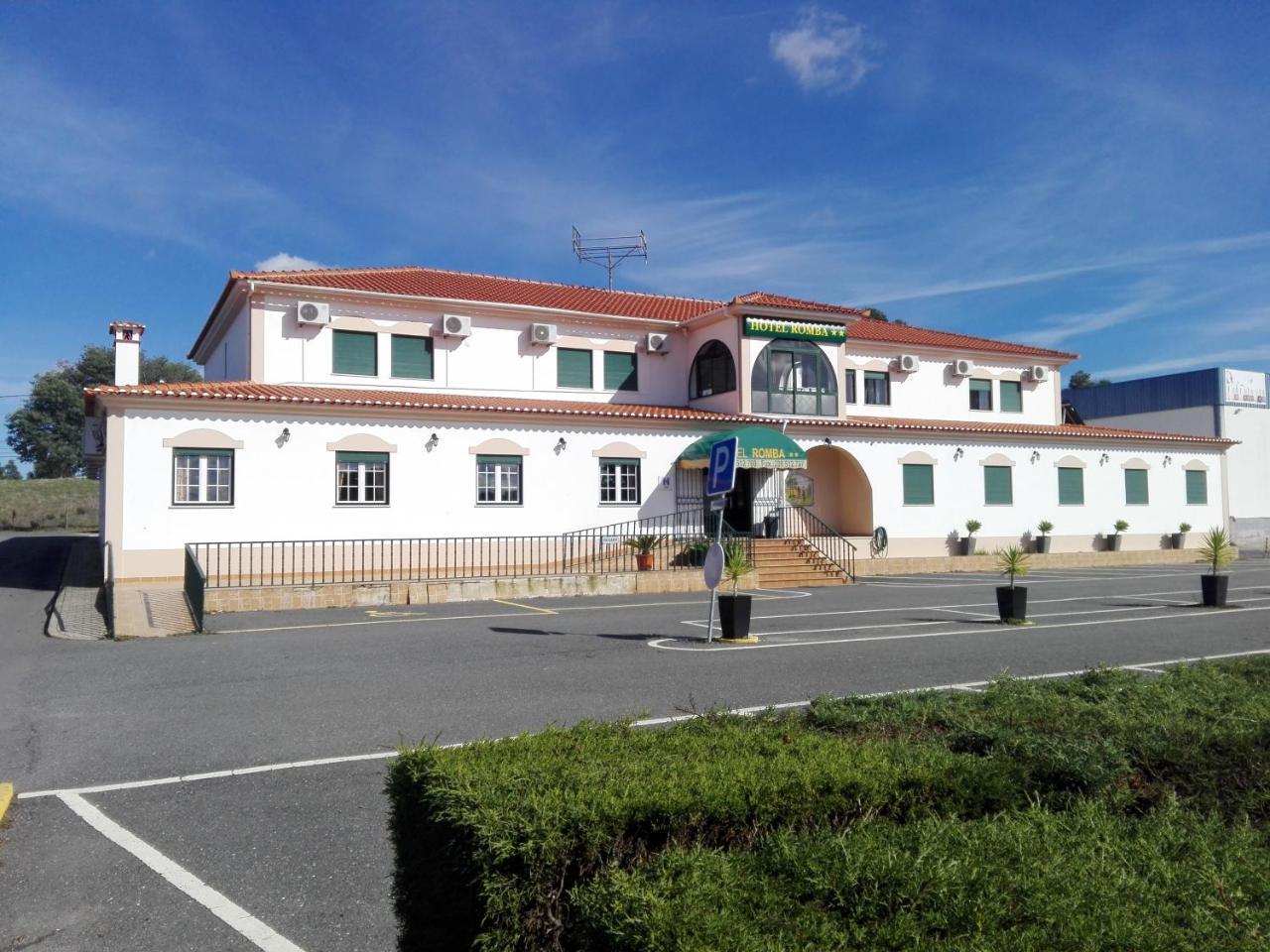 Hotel Romba Ourique Exteriör bild